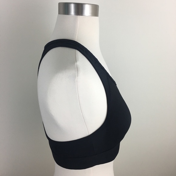 NWT Pink Victoria’s Secret Black Sports Bra - Picture 2 of 7